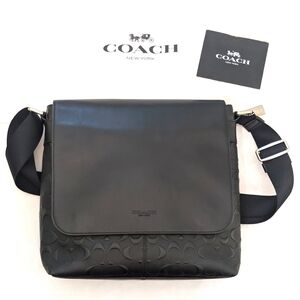 New Coach Men's Black Leather Charles Messenger Bag